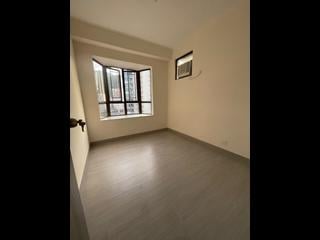 Sai Ying Pun - Kwong Fung Terrace 03