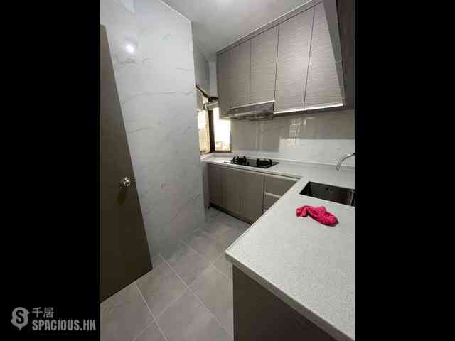 Sai Ying Pun - Kwong Fung Terrace 06