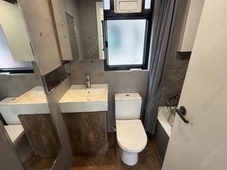 Mid Levels West - Wilton Place 02