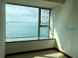 Kennedy Town - The Merton Tower 1 02