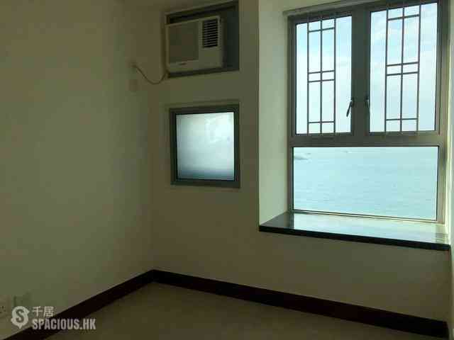 Kennedy Town - The Merton Tower 1 06