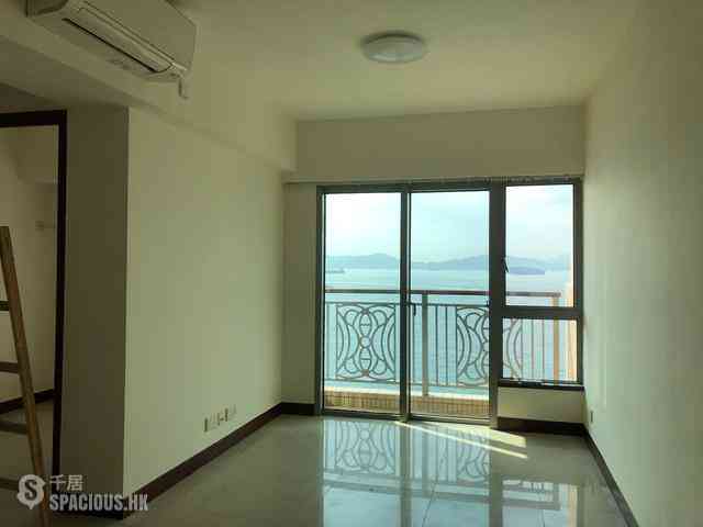 Kennedy Town - The Merton Tower 1 09