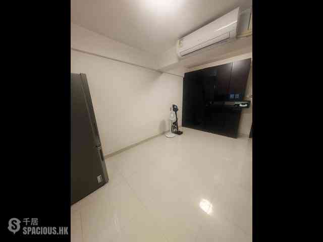 Quarry Bay - Tai Kut House 02