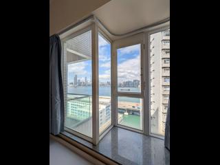 North Point - The Harbourside 05