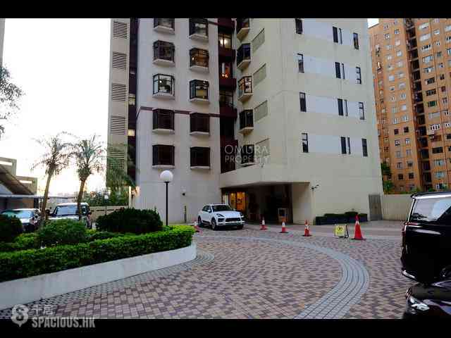 Tai Hang - Elm Tree Towers 27