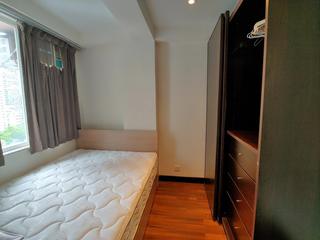 Sheung Wan - Wah Koon Building 03