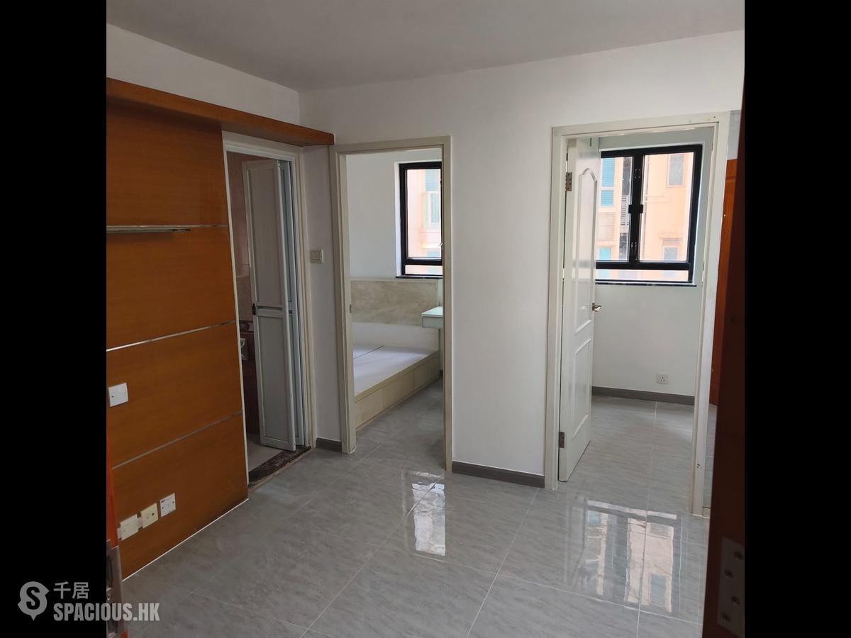 Wan Chai - Galway Court 01