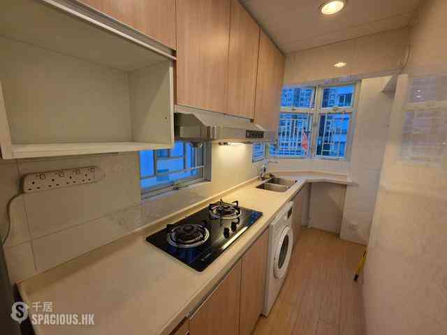 Mid Levels West - Cartwright Gardens 05