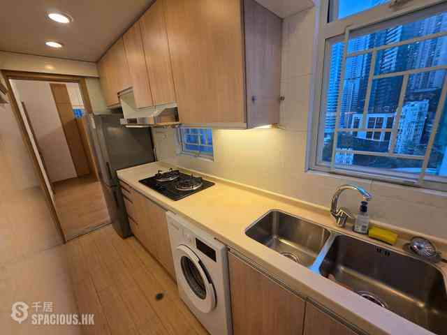 Mid Levels West - Cartwright Gardens 06