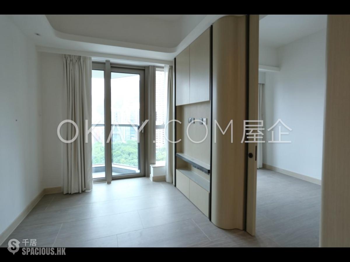 Mid Levels Central - Townplace Soho 01
