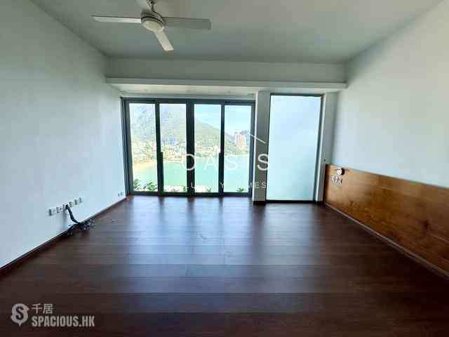 Repulse Bay - The Beachfront 10