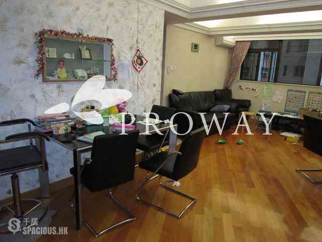 Happy Valley - 8, Shan Kwong Road 01