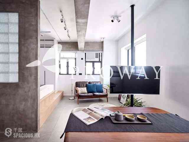 Wan Chai - Chin Hung Building 02