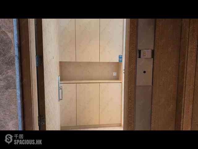 Wong Chuk Hang - The Southside Phase 2 La Marina Tower 1B 06