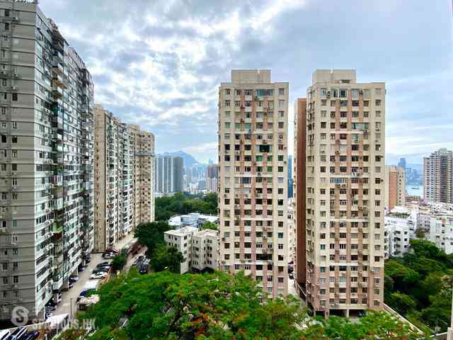 Tai Hang - Elm Tree Towers 01