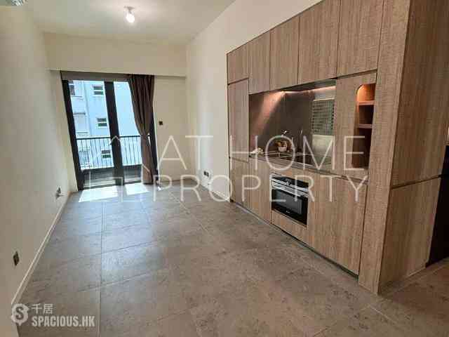 Sai Ying Pun - Bohemian House 01