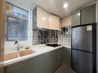 Sai Ying Pun - Island Crest 09