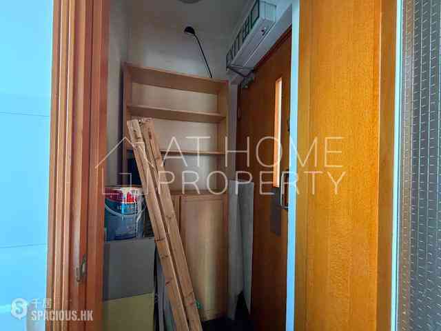 Sheung Wan - Medal Court 09