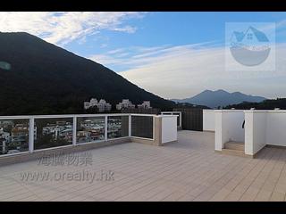 Clear Water Bay - Mount Pavilia 02