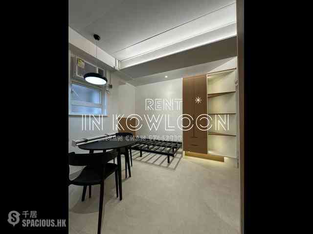Mong Kok - Chun Yee Building 04
