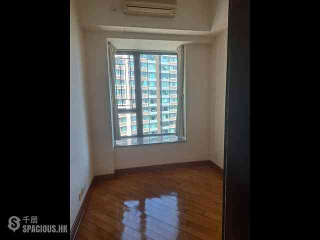 Hung Hom - Royal Peninsula Block 1 05