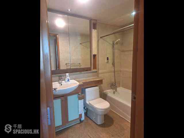 Hung Hom - Royal Peninsula Block 1 07