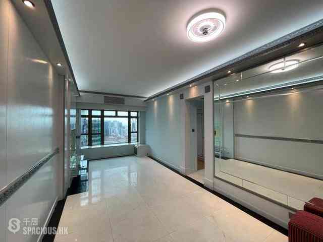 Hung Hom - Royal Peninsula Block 1 01