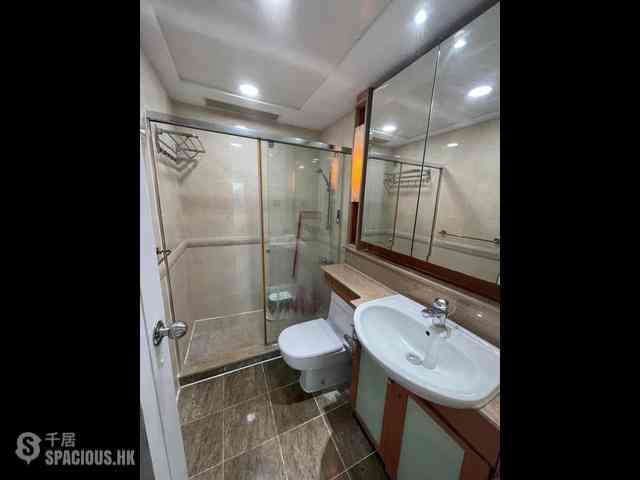 Hung Hom - Royal Peninsula Block 1 06