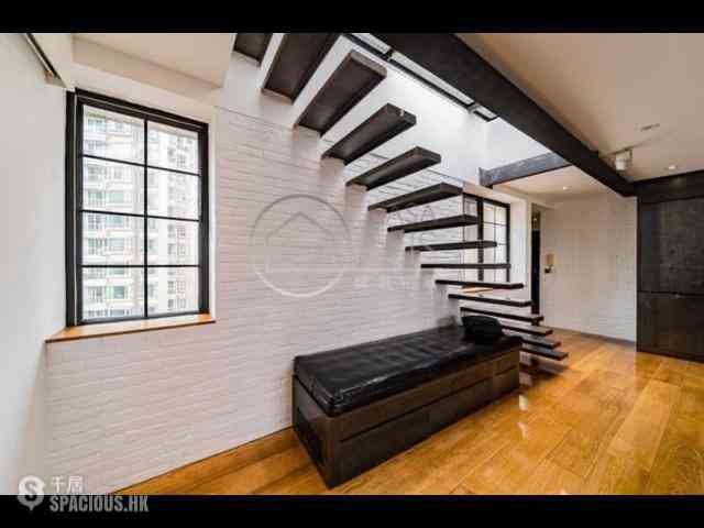 Sai Ying Pun - Wing Cheung Court 05