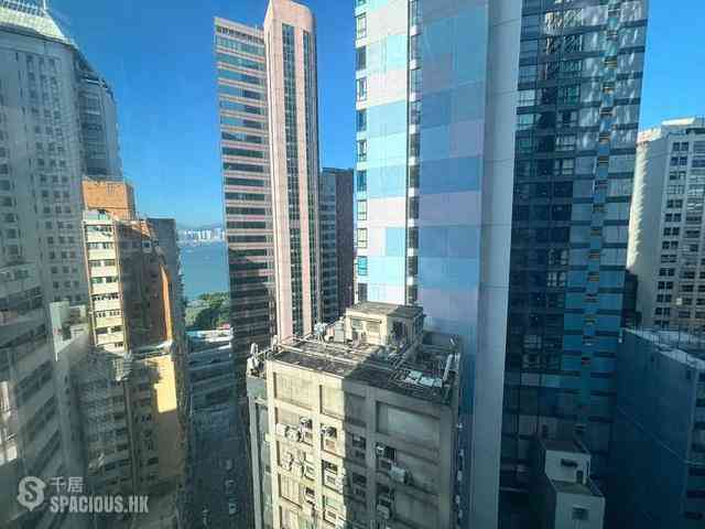 Sheung Wan - Queen's Terrace 03