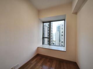 Sai Ying Pun - Island Crest 04