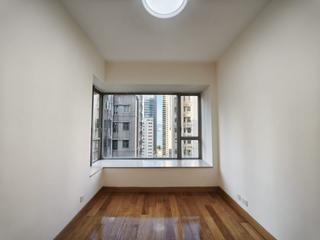 Sai Ying Pun - Island Crest 06