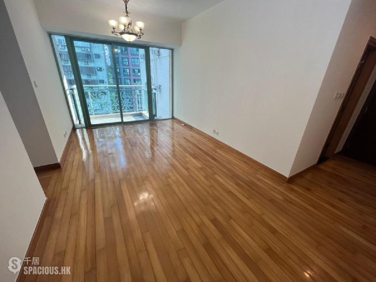 Sai Ying Pun - Bon-Point 01
