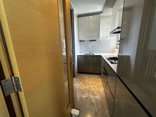Wong Chuk Hang - The Southside Phase 2 La Marina Tower 2B 08