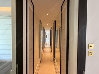 Mid Levels West - Cluny Park 03