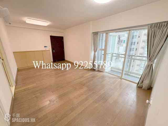 Soho - Centrestage 02