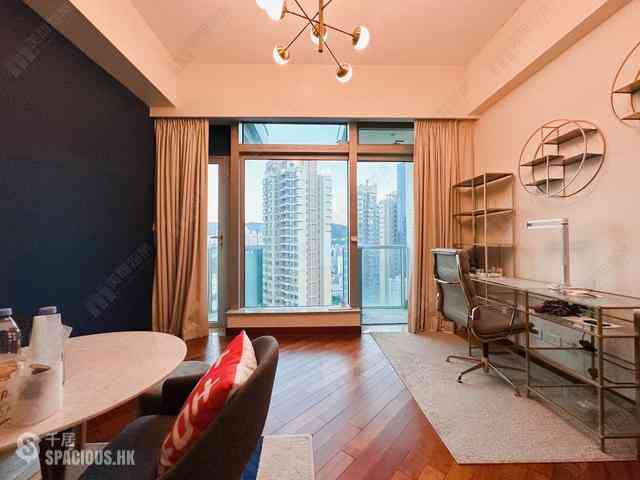 Wan Chai - The Avenue 06