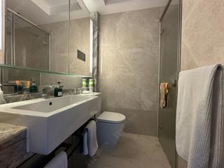Wan Chai - The Avenue 10