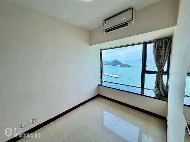Kennedy Town - The Merton 14