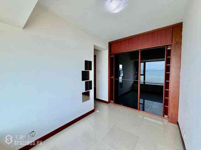 Kennedy Town - The Merton 15