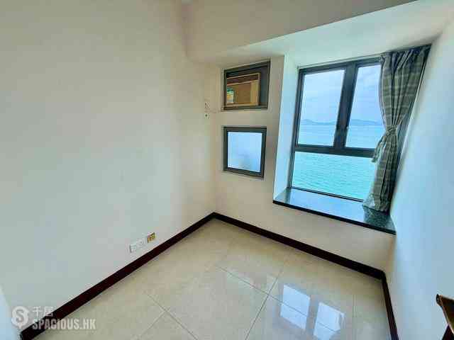 Kennedy Town - The Merton 10