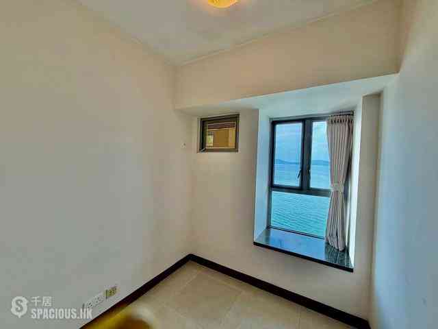 Kennedy Town - The Merton 11