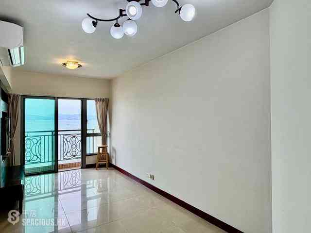 Kennedy Town - The Merton 03