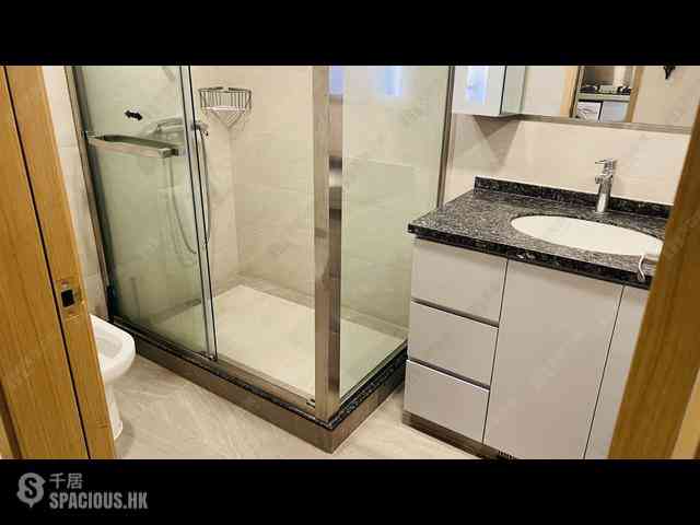 Wan Chai - Convention Plaza Apartments 03