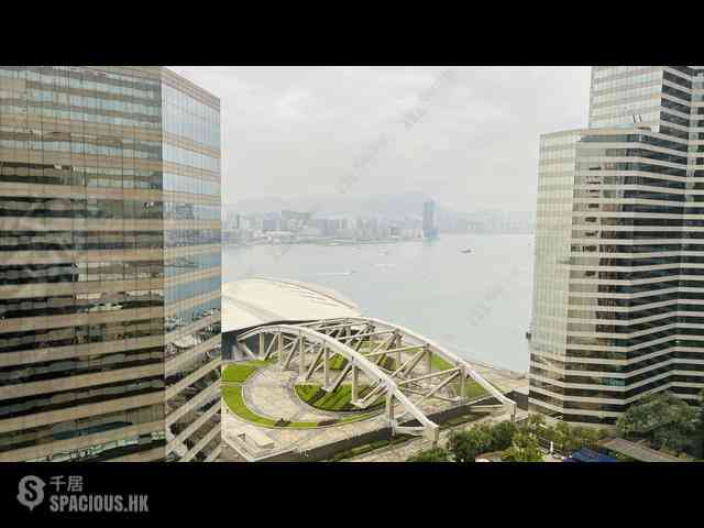 Wan Chai - Convention Plaza Apartments 05