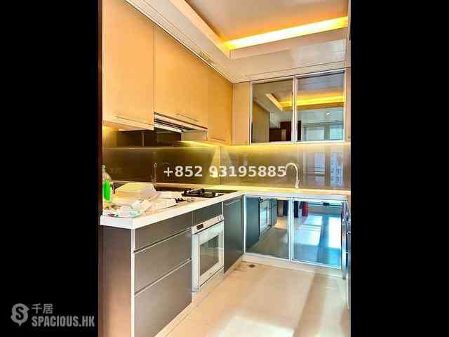 Mid Levels Central - 11, Macdonnell Road 02
