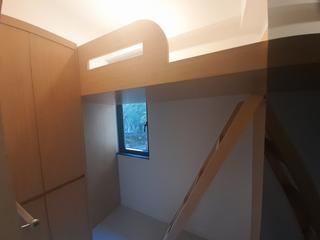 Mid Levels West - Peace Court 15