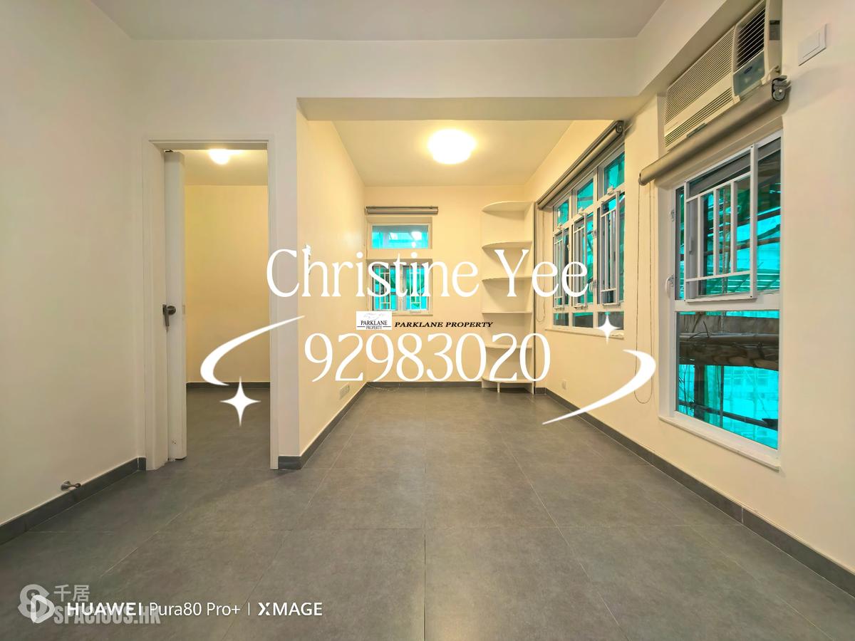 Causeway Bay - Lok Sing Centre 01