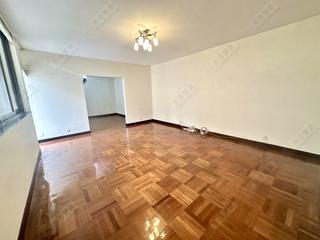Happy Valley - Antonia House 03
