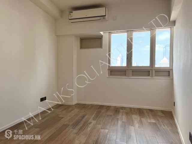 Mid Levels Central - St. Joan Court 03